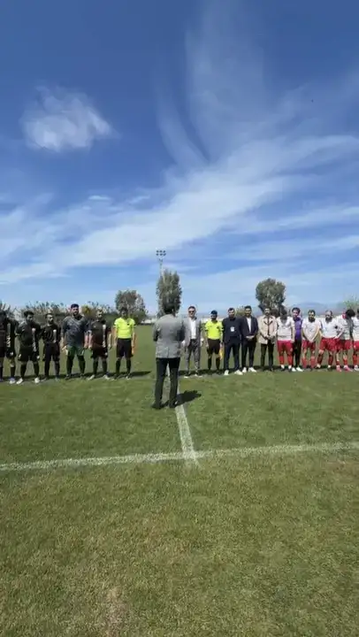 Antalya'da Avukatlar Cübbeyi Çıkardı, Formayı Giydi! 2